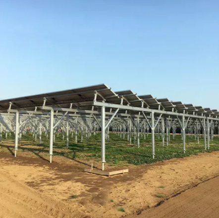 Wie man einen Solarpark baut